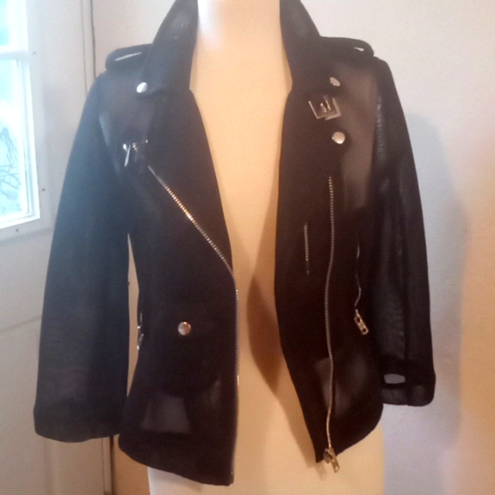 Tesoro Moda Size M, black